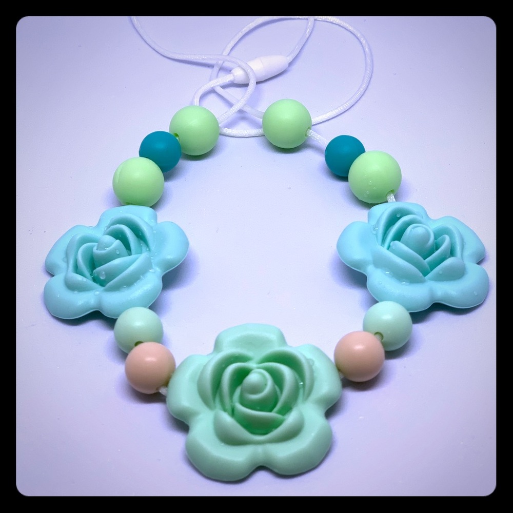 Infant teething necklace
